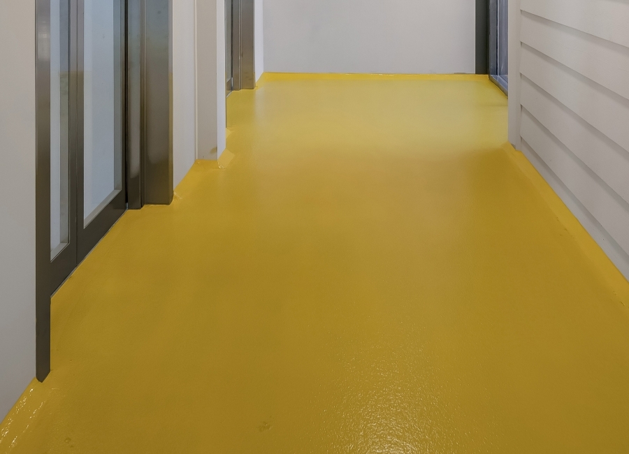 Eradur Massiv SL - gult golv från parkeringshus